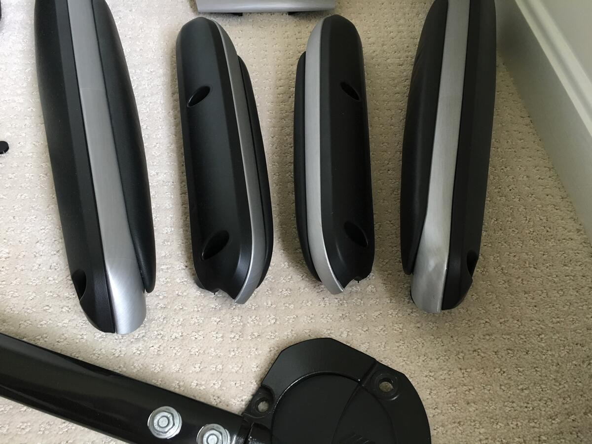 Click image for larger version

Name:	Armrests2.jpg
Views:	370
Size:	131.4 KB
ID:	10691