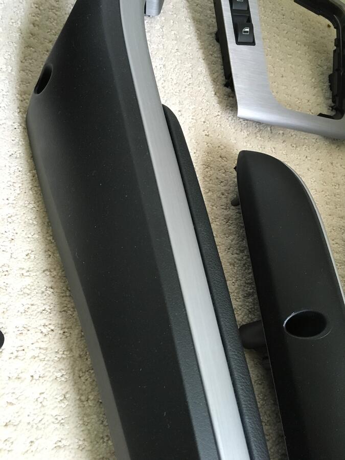 Click image for larger version

Name:	RH Arm2.jpg
Views:	518
Size:	70.6 KB
ID:	20501