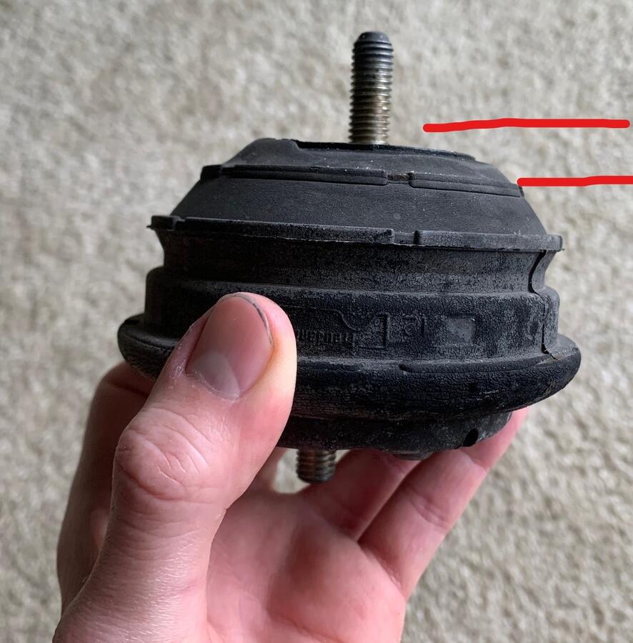 Click image for larger version

Name:	old engine mount.jpg
Views:	195
Size:	93.9 KB
ID:	25462
