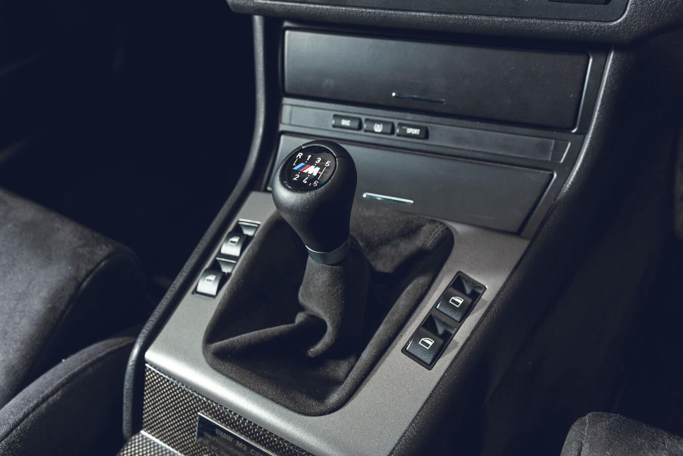 Click image for larger version

Name:	E46 M3 CSL MANUAL MODERN CLASSICS ©JORDAN BUTTERS-13.JPG
Views:	505
Size:	109.6 KB
ID:	79178