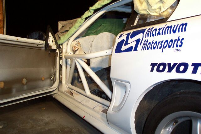 Click image for larger version

Name:	pop-out of driver door bars.jpg
Views:	955
Size:	48.6 KB
ID:	146290