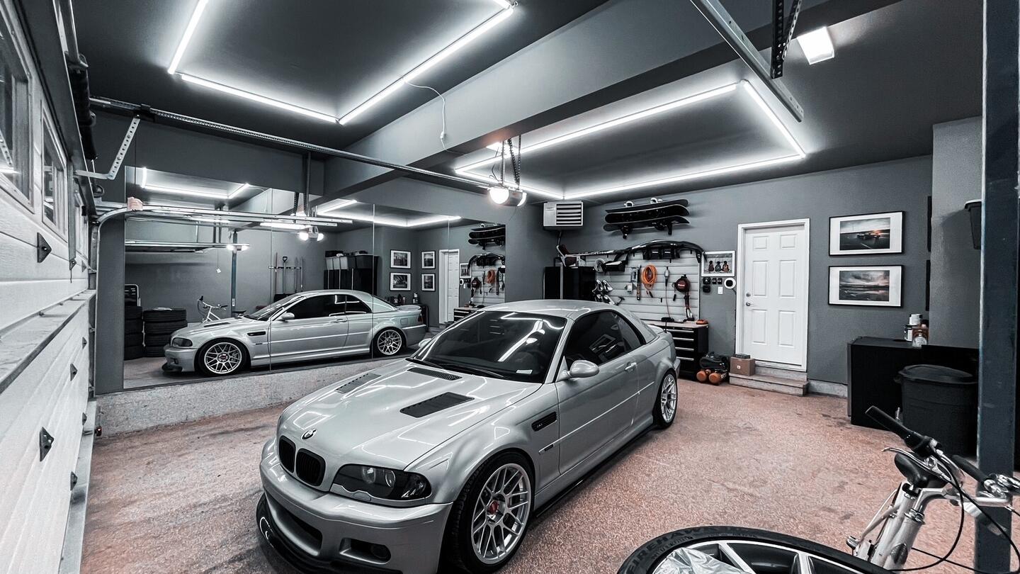 Click image for larger version

Name:	car.jpg
Views:	225
Size:	199.4 KB
ID:	147242