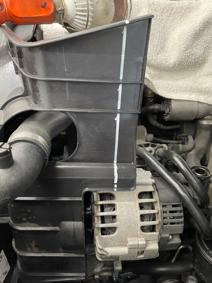 Click image for larger version

Name:	radiator shroud mod.jpg
Views:	340
Size:	91.0 KB
ID:	165036