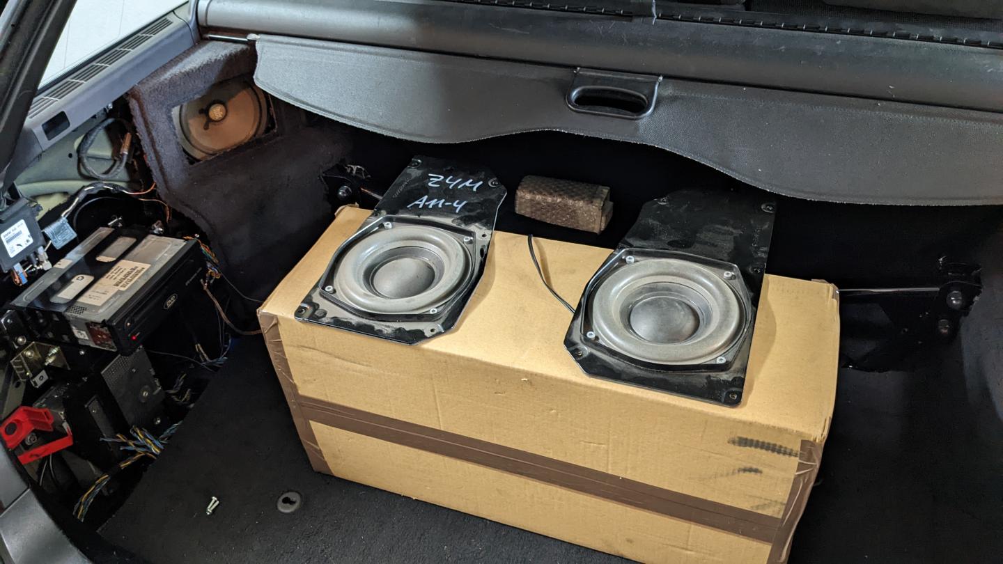 Click image for larger version  Name:	subwoofer1.jpg Views:	96 Size:	145.3 KB ID:	192302