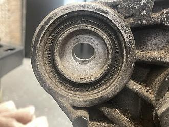 Click image for larger version  Name:	e36 diff bushing .jpg Views:	0 Size:	206.6 KB ID:	220756