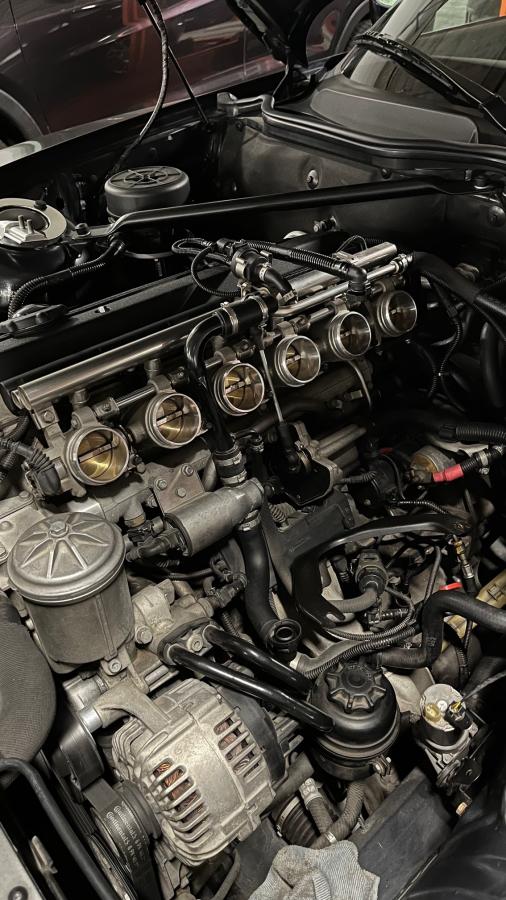 Click image for larger version

Name:	Engine.jpg
Views:	454
Size:	98.1 KB
ID:	238088