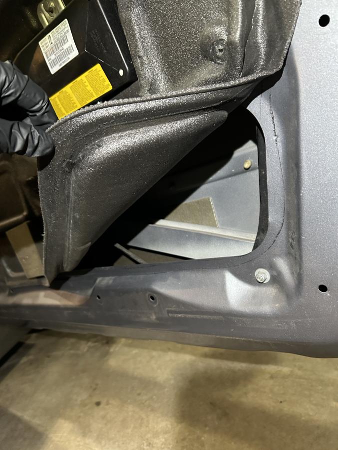 Click image for larger version

Name:	vapor barrier peeled.jpg
Views:	249
Size:	91.7 KB
ID:	256019
