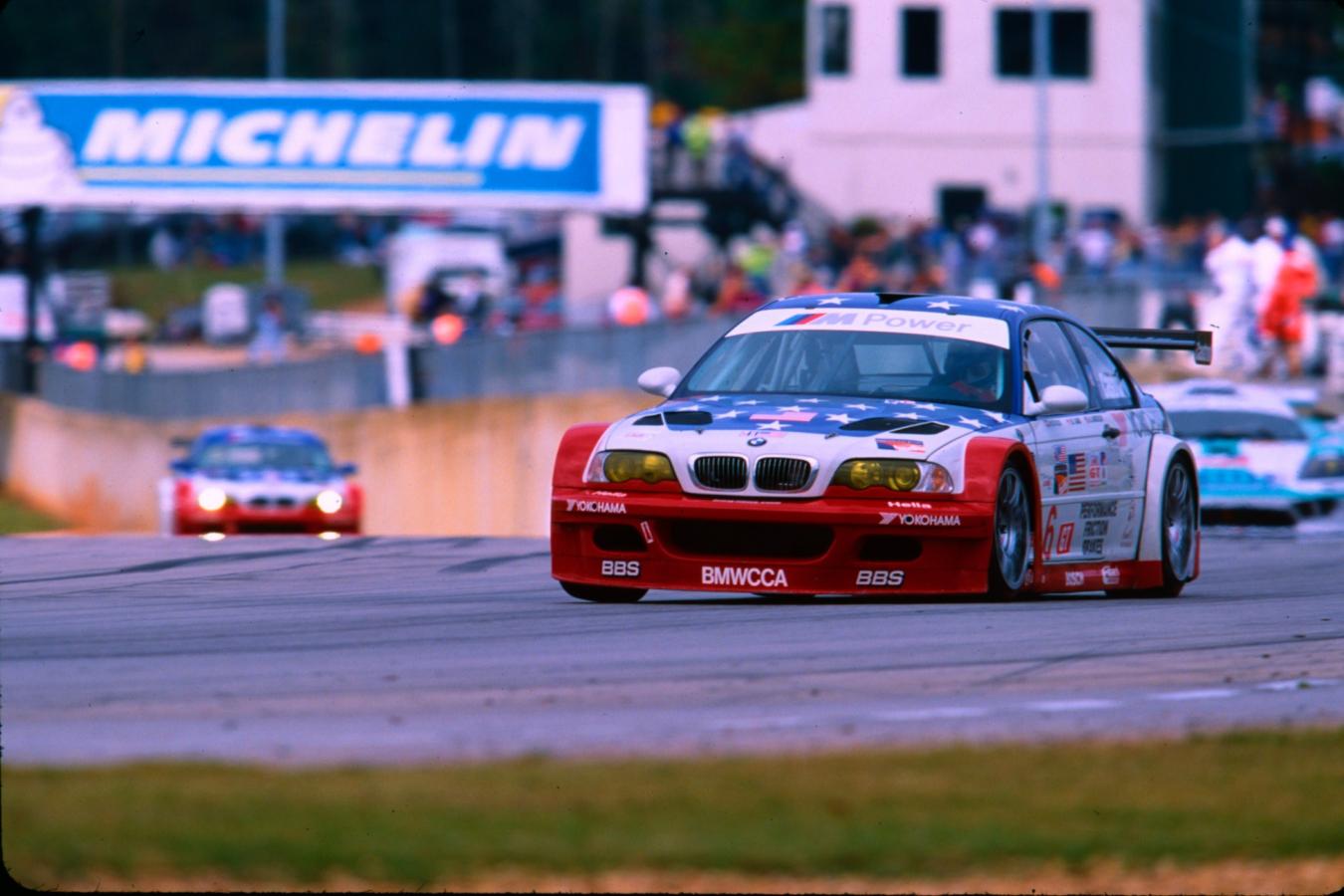 Click image for larger version  Name:	2001-BMW-E46-M3-GTR-V8-ALMS-American-Le-Mans-Series-Press.BMW-Group-4.jpg Views:	0 Size:	114.4 KB ID:	250450