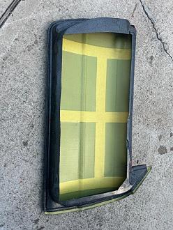 Click image for larger version

Name:	Carbon Door 11.jpg
Views:	207
Size:	155.7 KB
ID:	280809