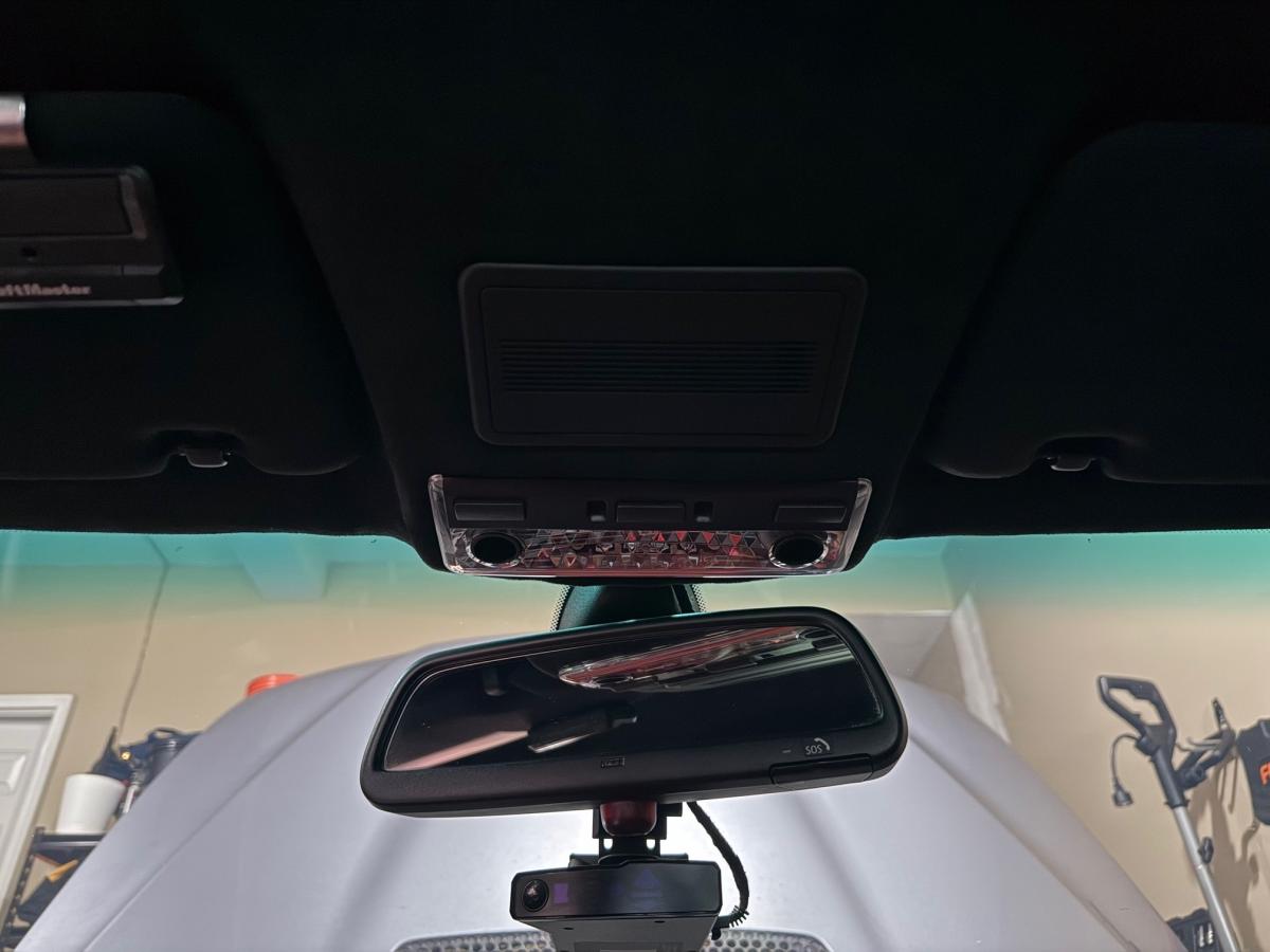 Click image for larger version

Name:	interiorDome1.jpg
Views:	126
Size:	65.6 KB
ID:	283752