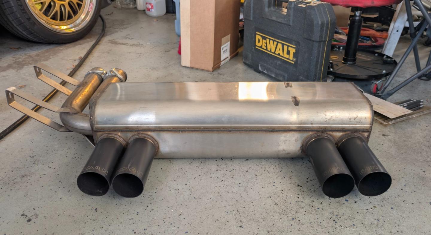 Click image for larger version  Name:	dinan muffler1.jpg Views:	148 Size:	142.8 KB ID:	291501