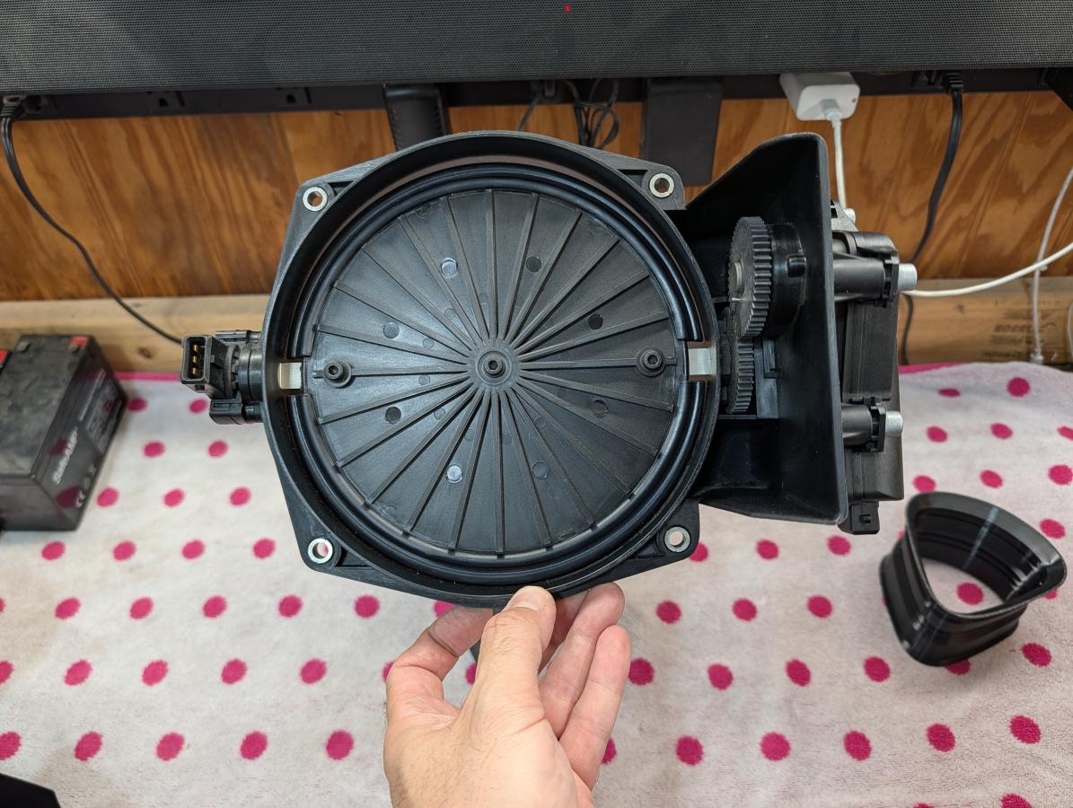 Click image for larger version

Name:	PXL_20251029_205103761.jpg
Views:	25
Size:	157.7 KB
ID:	324784