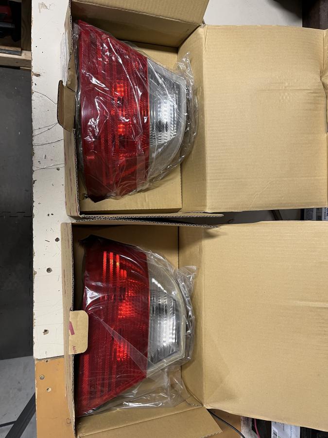 Click image for larger version

Name:	taillights.jpg
Views:	56
Size:	89.1 KB
ID:	327470