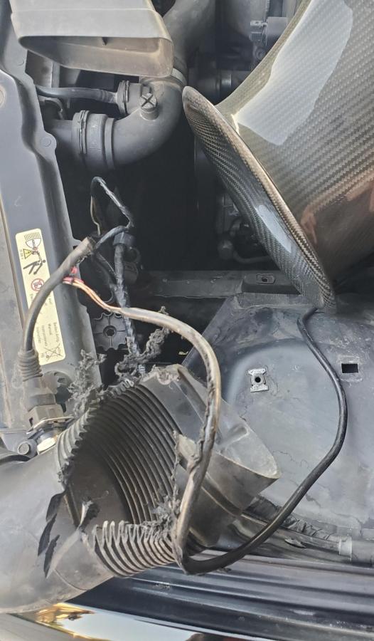 Click image for larger version

Name:	6caba73f-9906-4a67-8716-e10c4f279194.jpg
Views:	32
Size:	70.2 KB
ID:	330702