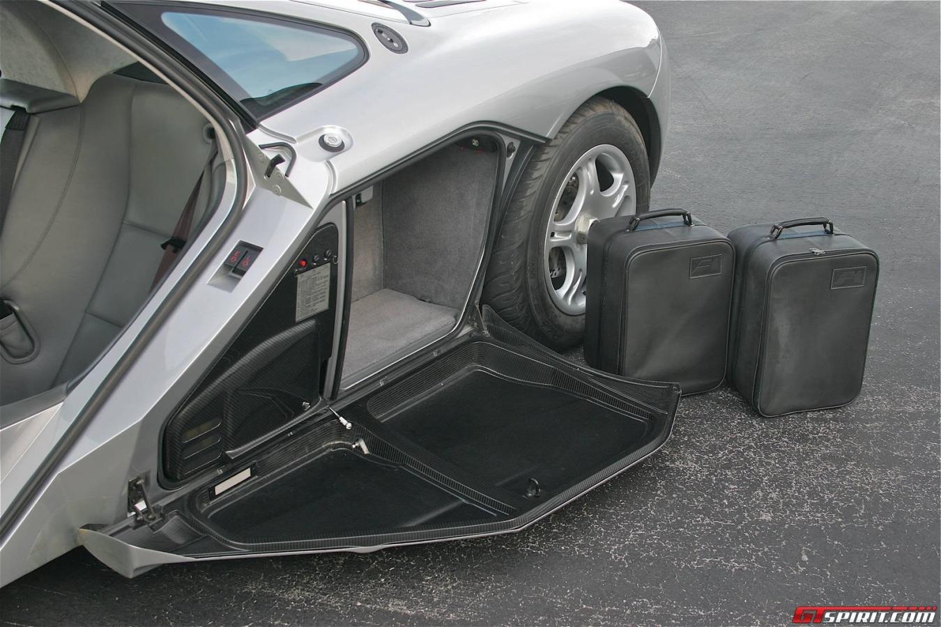 Click image for larger version

Name:	McLaren-F1-Luggage.jpg
Views:	36
Size:	173.5 KB
ID:	330916