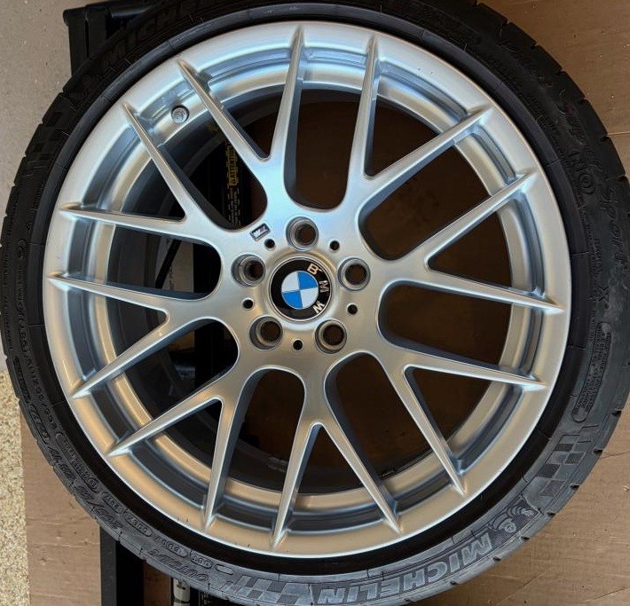 Click image for larger version  Name:	Wheel2.jpg Views:	0 Size:	155.4 KB ID:	353232