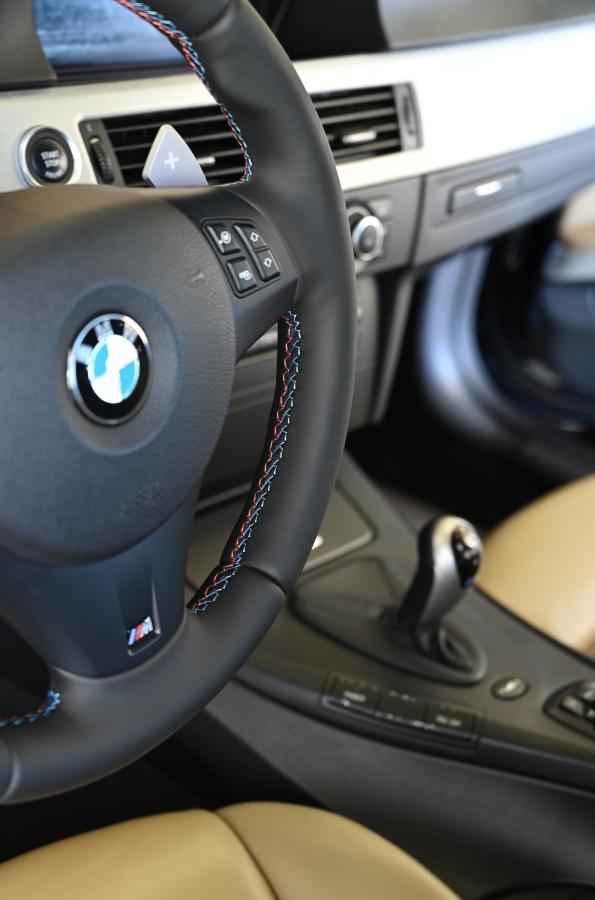 Click image for larger version

Name:	e90steeringwheel (13).jpg
Views:	18
Size:	47.1 KB
ID:	353725